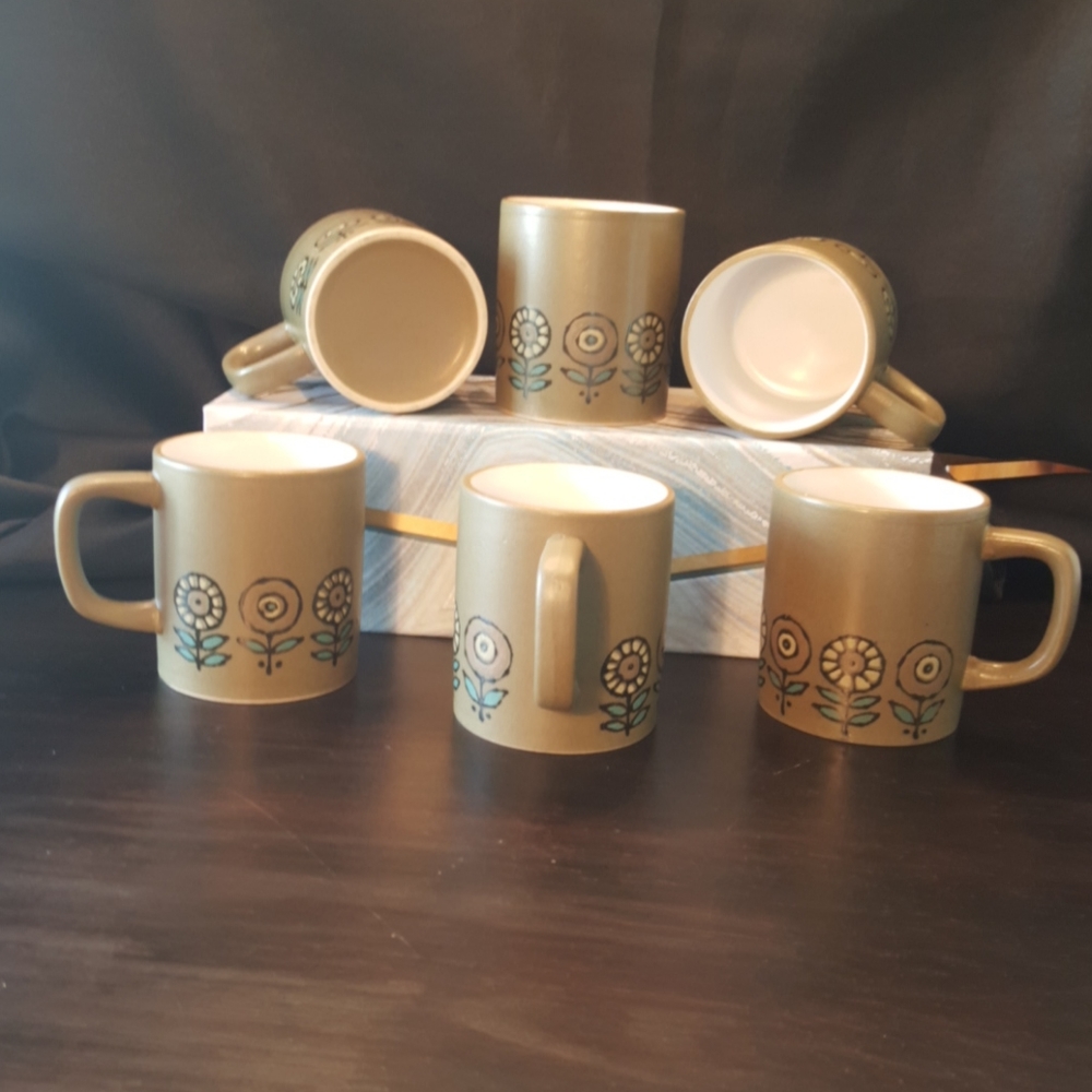 70's Retro Flower Coffee Tea Mug